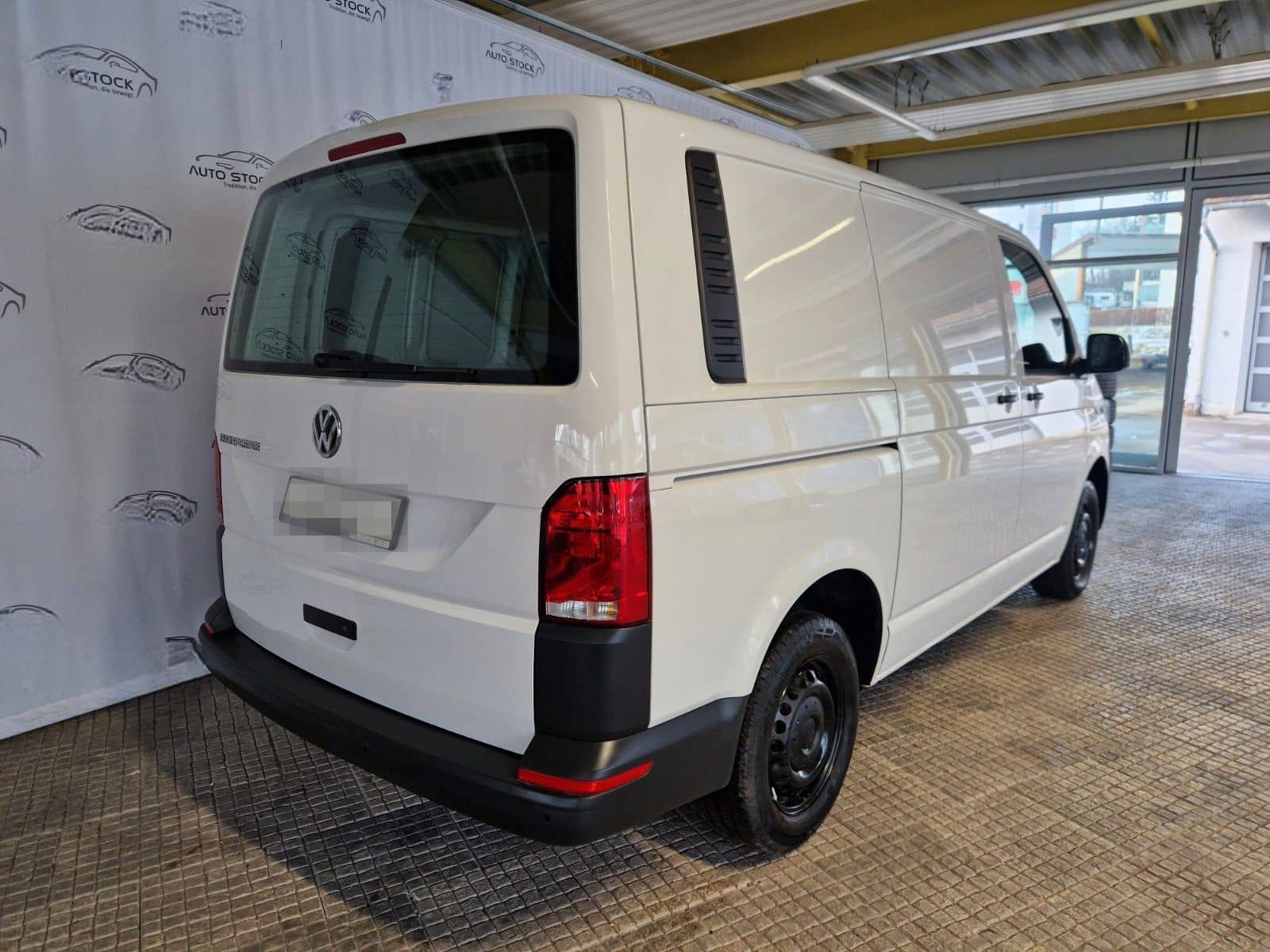 Volkswagen T6.1 Transporter 2,0 TDI Klima PDC Navi Sitzheiz foto 5