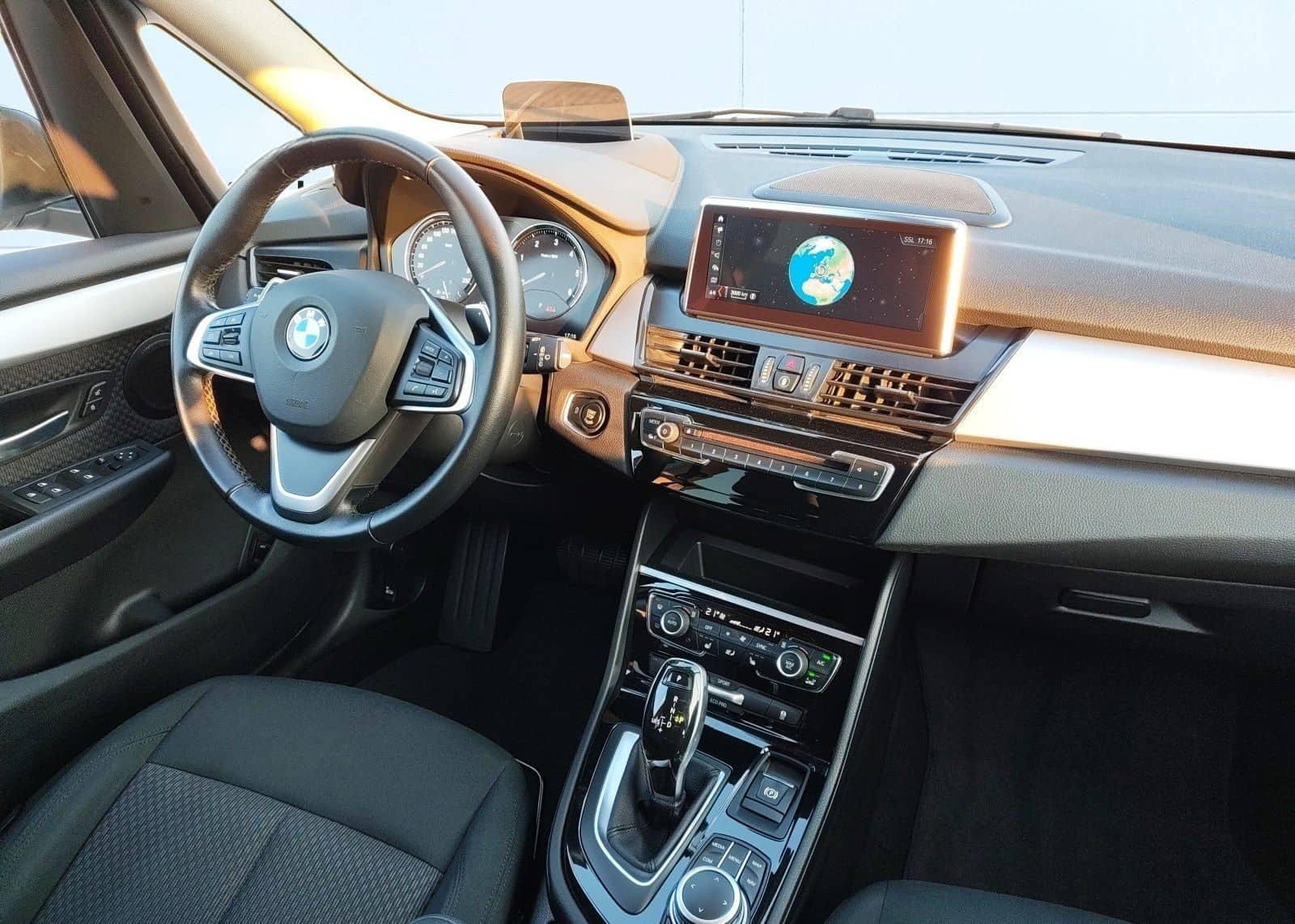 BMW 218d Gran Tourer foto 11