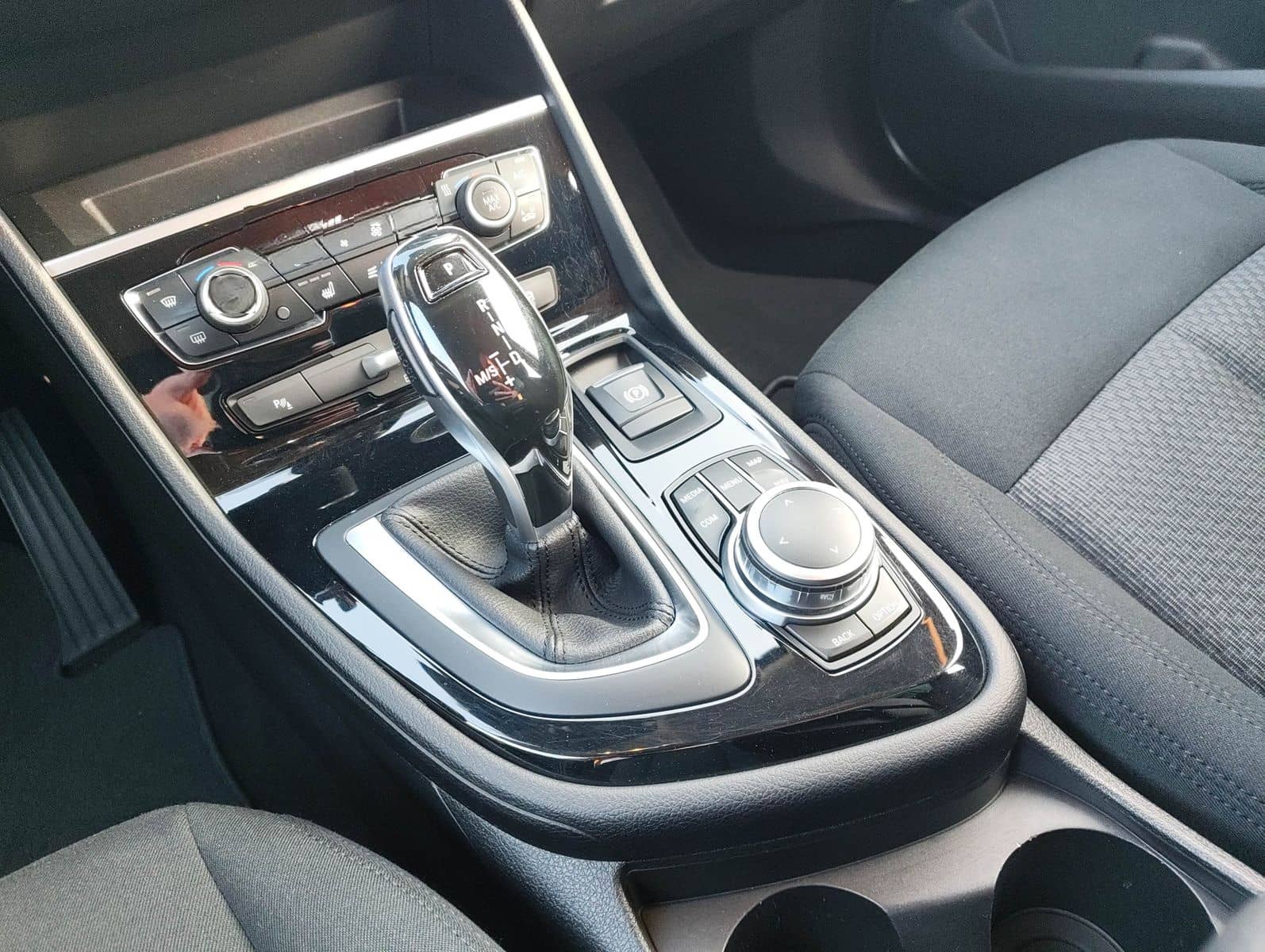 BMW 218d Gran Tourer foto 13