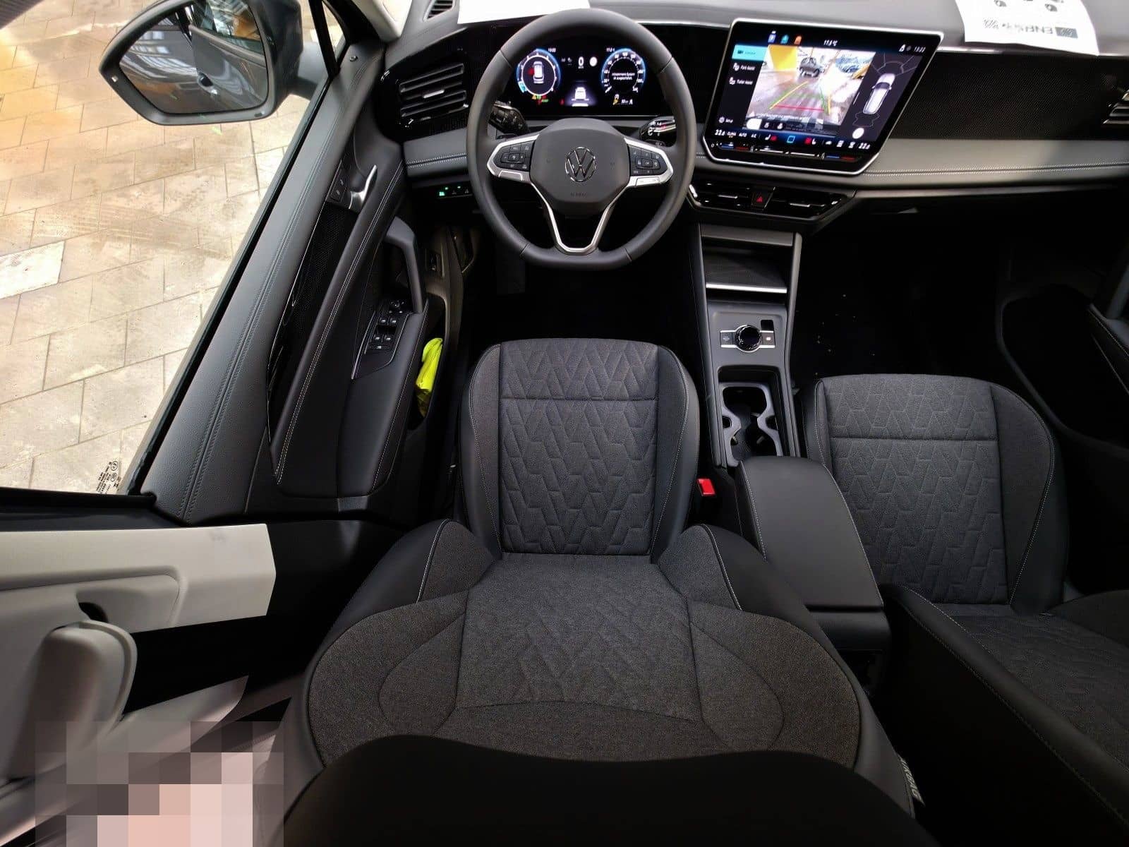 Volkswagen Tiguan Life eTSI AHK el.Heckk. Kamera Sicherheit foto 6