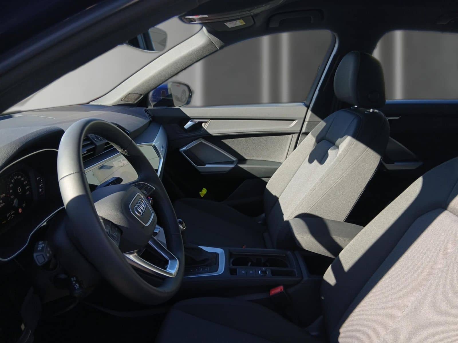 Audi Q3 35 TFSI Adv. S tronic *ACC*NAV+*R-CAM*SHZ* foto 18