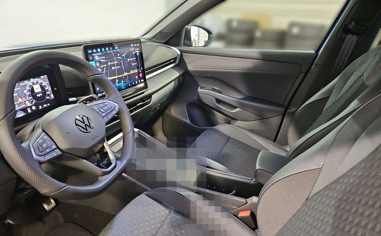 Volkswagen T-Roc R-Line 1.5 l eTSI OPF 110 kW (150 PS) 7-Ga foto 8