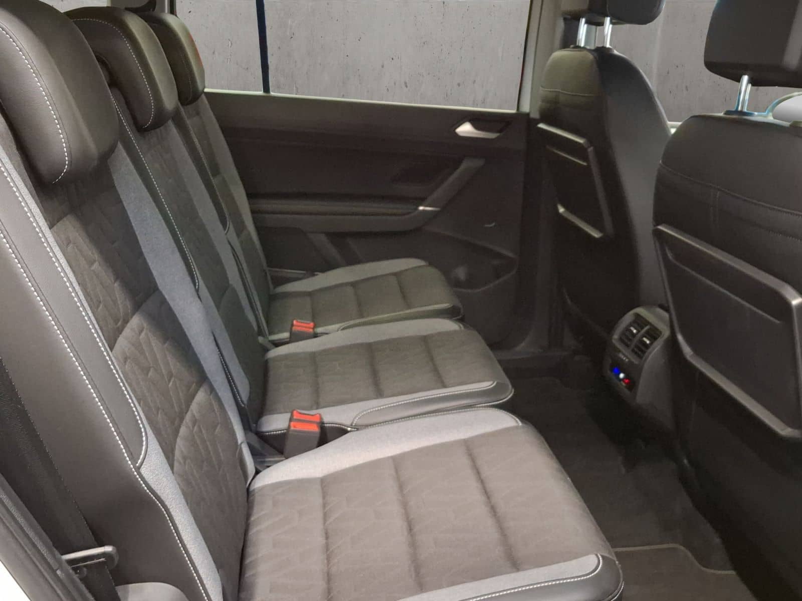 Volkswagen Touran Comfortline 1.5 TSI OPF 7-Gang DSG foto 18