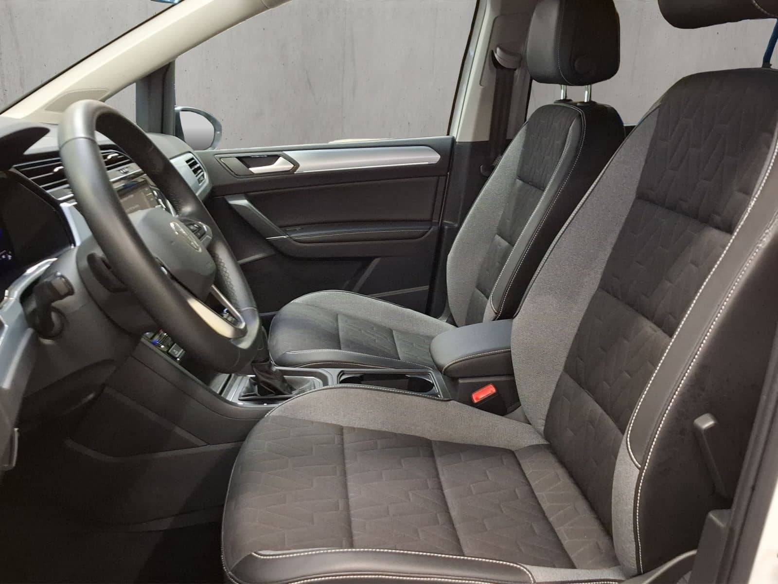 Volkswagen Touran Comfortline 1.5 TSI OPF 7-Gang DSG foto 9