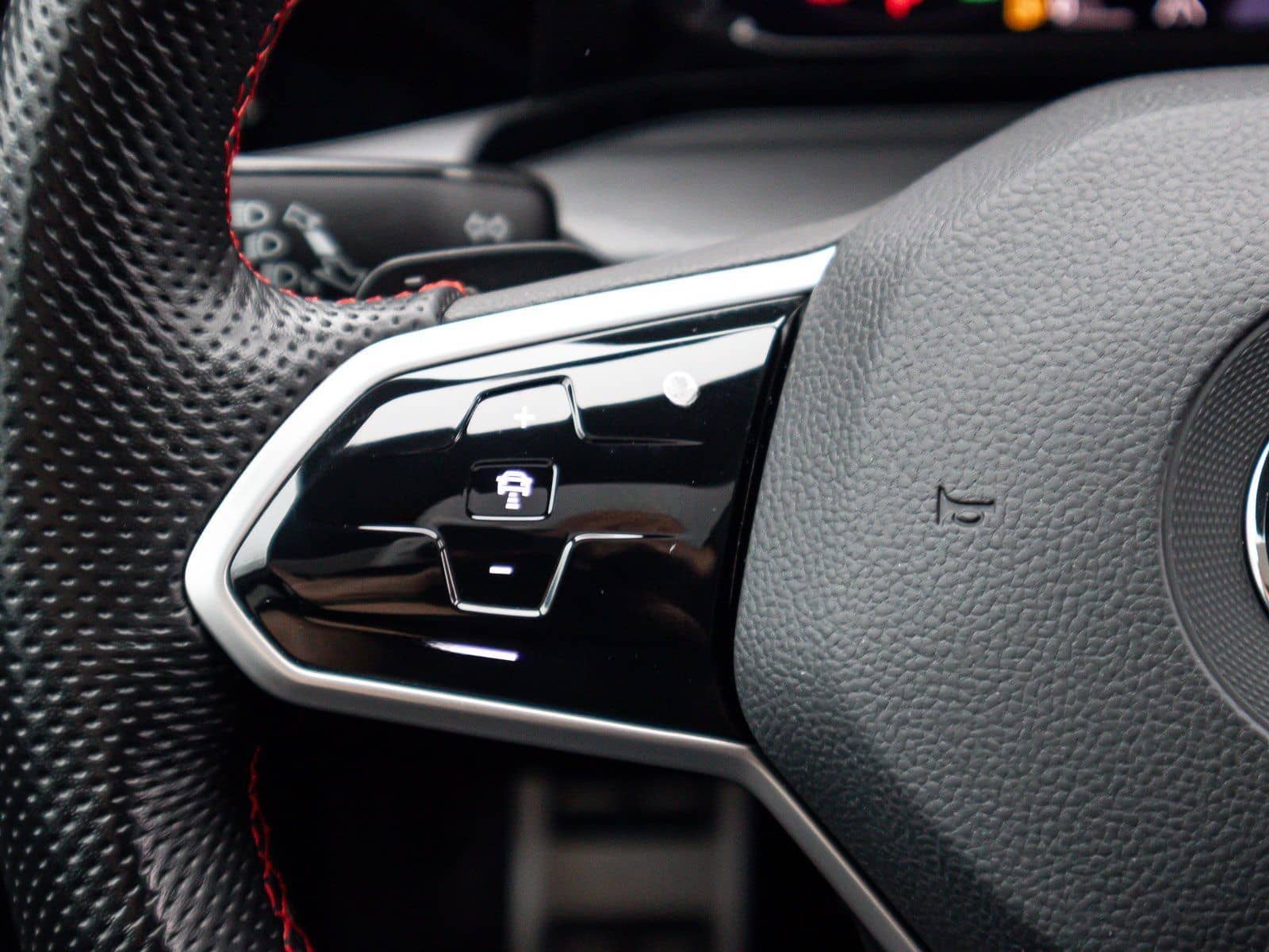 Volkswagen Golf VIII GTI Clubsport 2.0 TSI IQ.Light Navi Pa foto 17