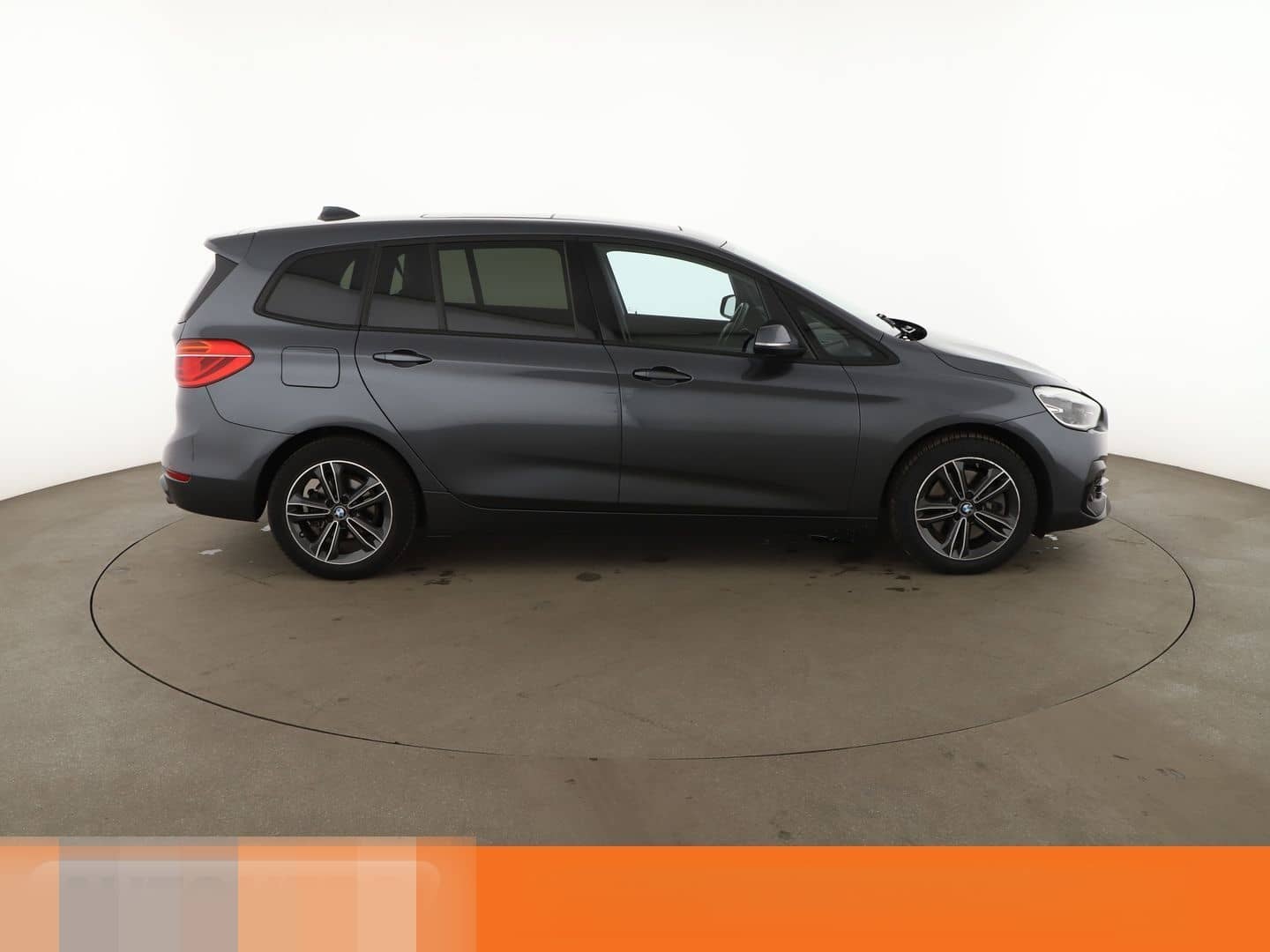 BMW 220i Gran Tourer Sport Line Aut.*NAVI*LED*TEMPO* foto 7