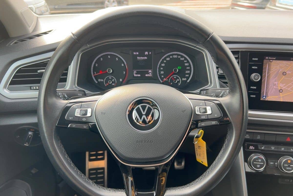 Volkswagen T-Roc ACTIVE 1.5 TSI DSG APP+DAB+ACC+LED+NAVI+PD foto 11