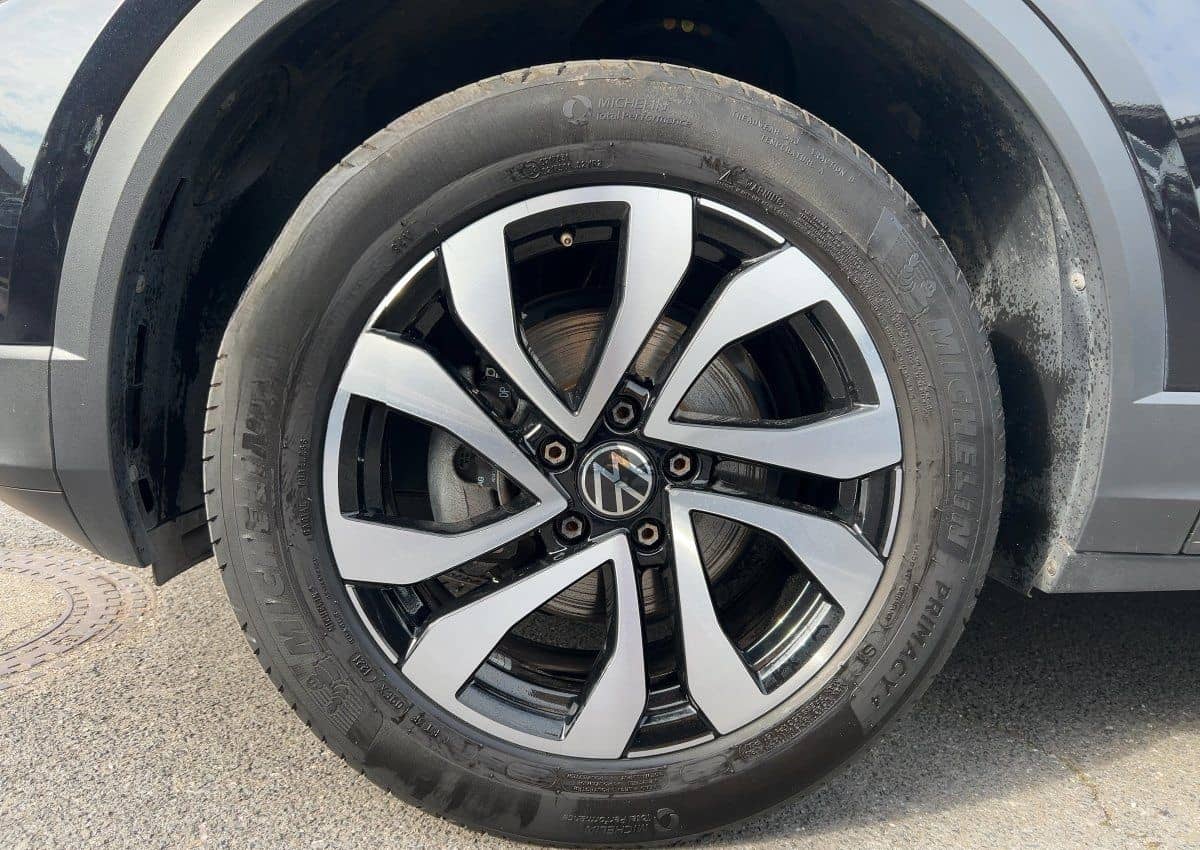 Volkswagen T-Roc ACTIVE 1.5 TSI DSG APP+DAB+ACC+LED+NAVI+PD foto 13