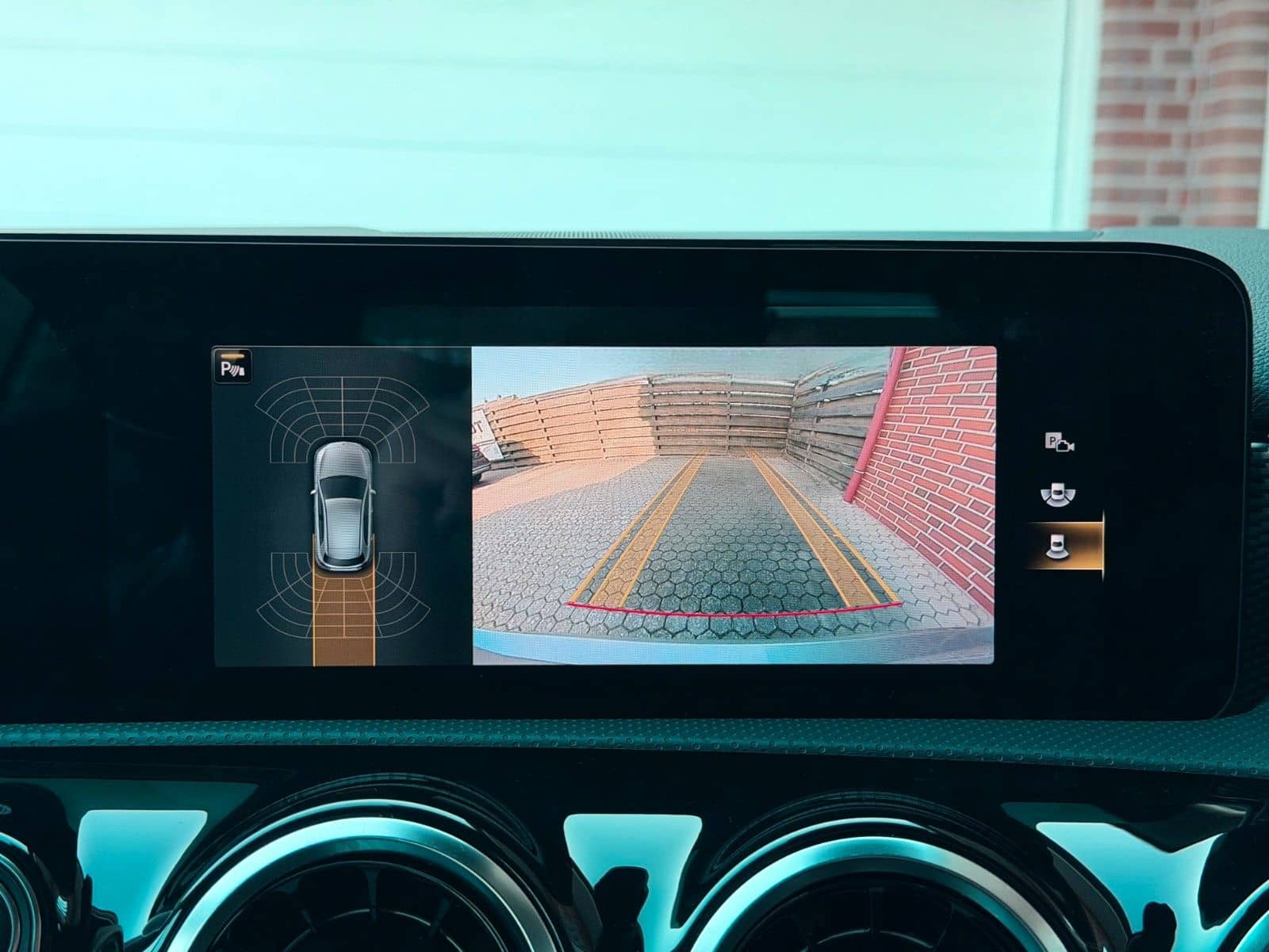 Mercedes-Benz A 180 Progressive MBUX Navi SHZ foto 16