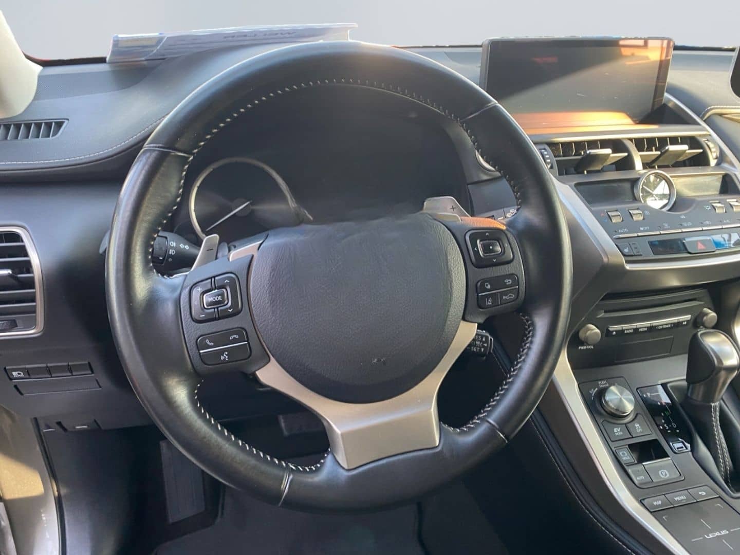 Lexus NX 300h Amazing Edition E-FOUR *Bi-LED*HiFi*PDC* foto 13