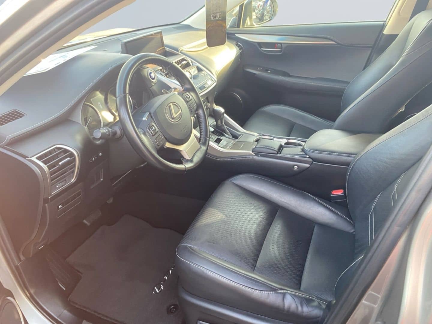 Lexus NX 300h Amazing Edition E-FOUR *Bi-LED*HiFi*PDC* foto 9