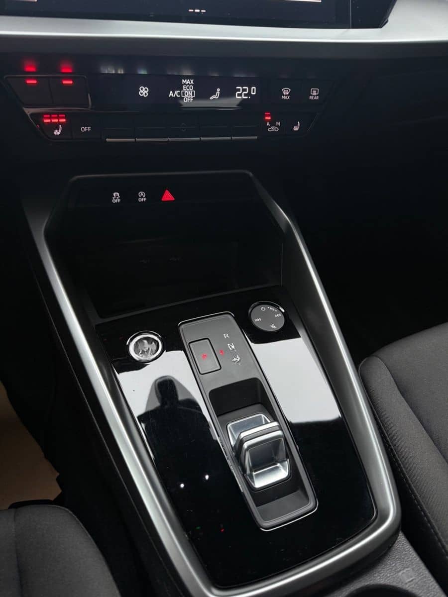 Audi A3 Sportback 30 TFSI,S-Tronic,LED,Sitzheiz,DAB foto 17