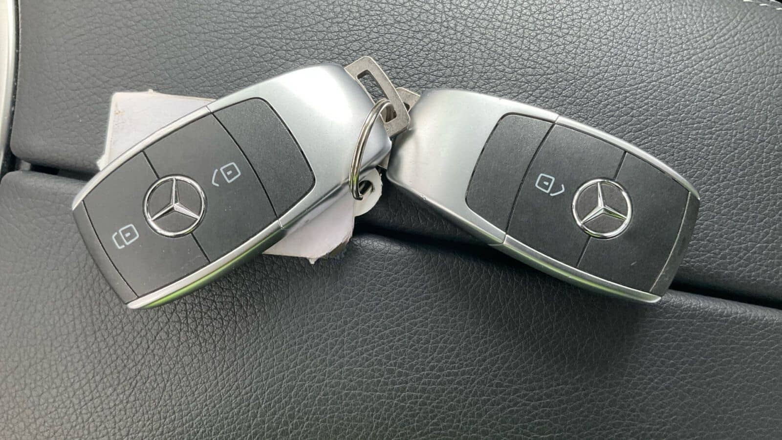 Mercedes-Benz C 180 T Avantgarde Navi LED High Perf. Navi foto 17