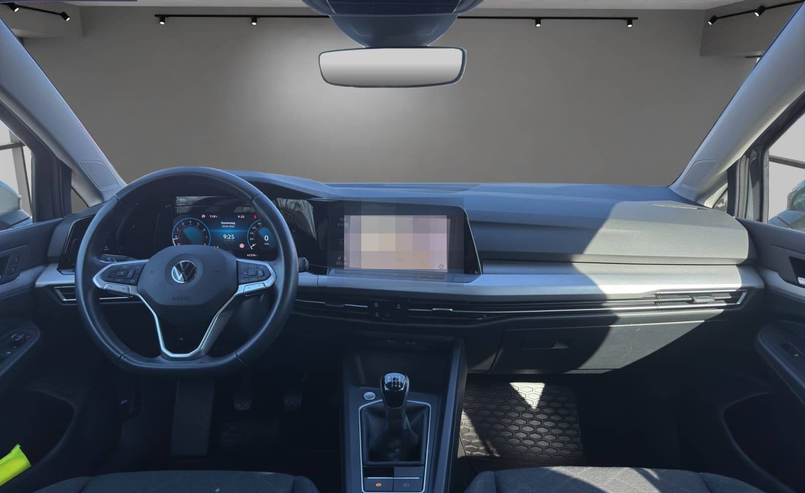 Volkswagen Golf VIII 1.5TSI Life NAVI+KAMERA+LED foto 12