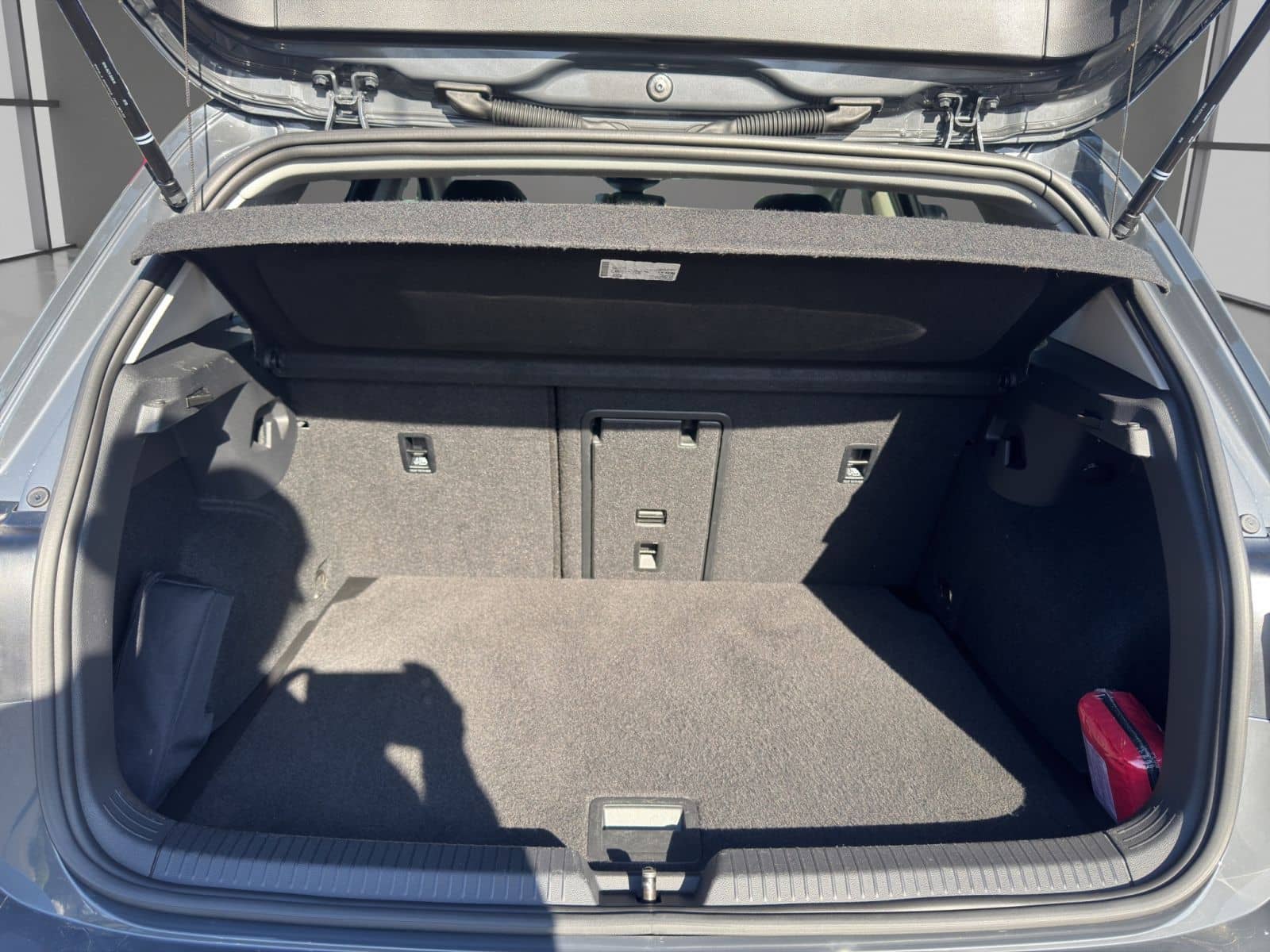 Volkswagen Golf VIII 1.5TSI Life NAVI+KAMERA+LED foto 15