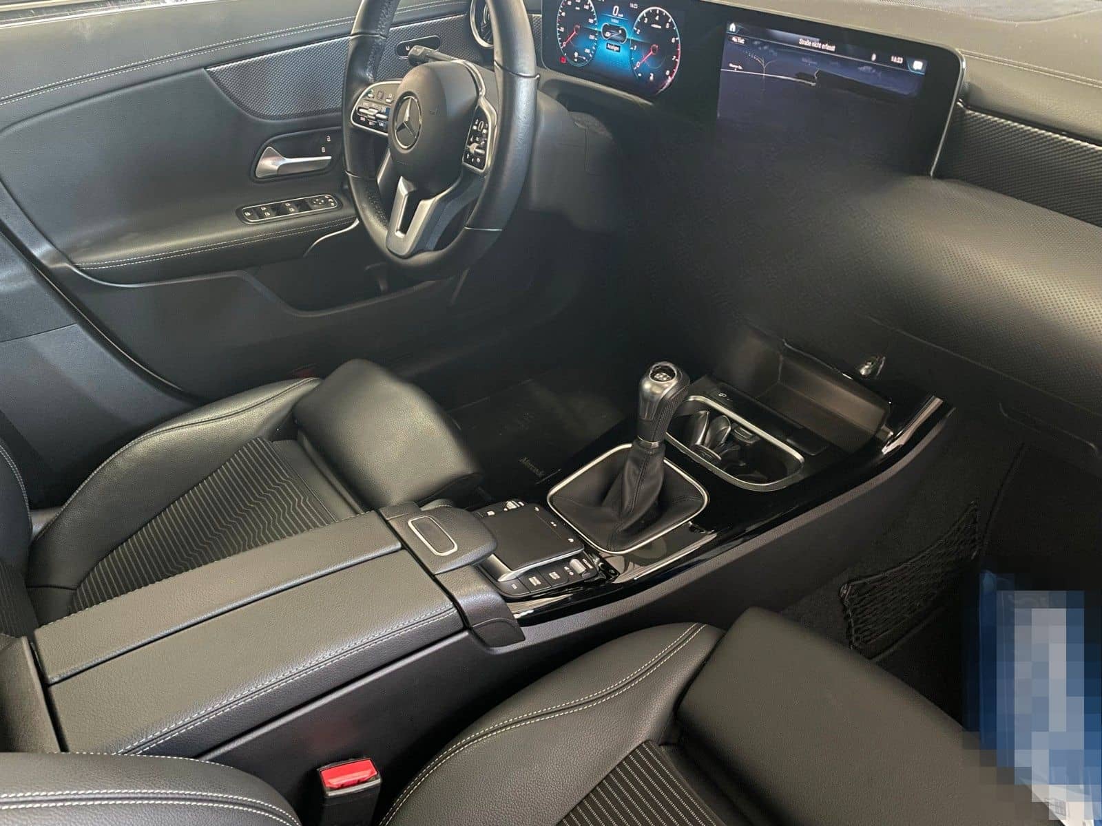 Mercedes-Benz CLA Shooting Brake CLA 180 PANO/19 Zoll/NAVI foto 17