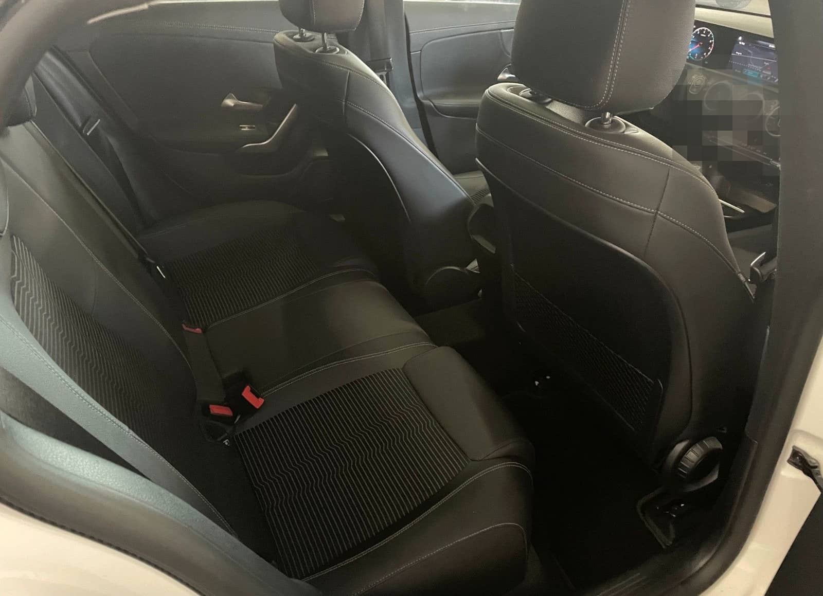 Mercedes-Benz CLA Shooting Brake CLA 180 PANO/19 Zoll/NAVI foto 19