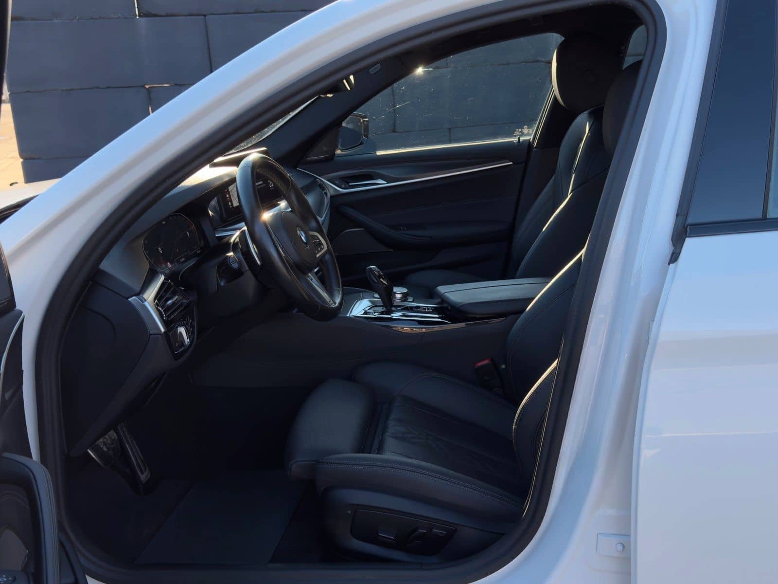 BMW 530d Touring M Sport Shad HuD H&K LHZ SHZ Leder foto 10