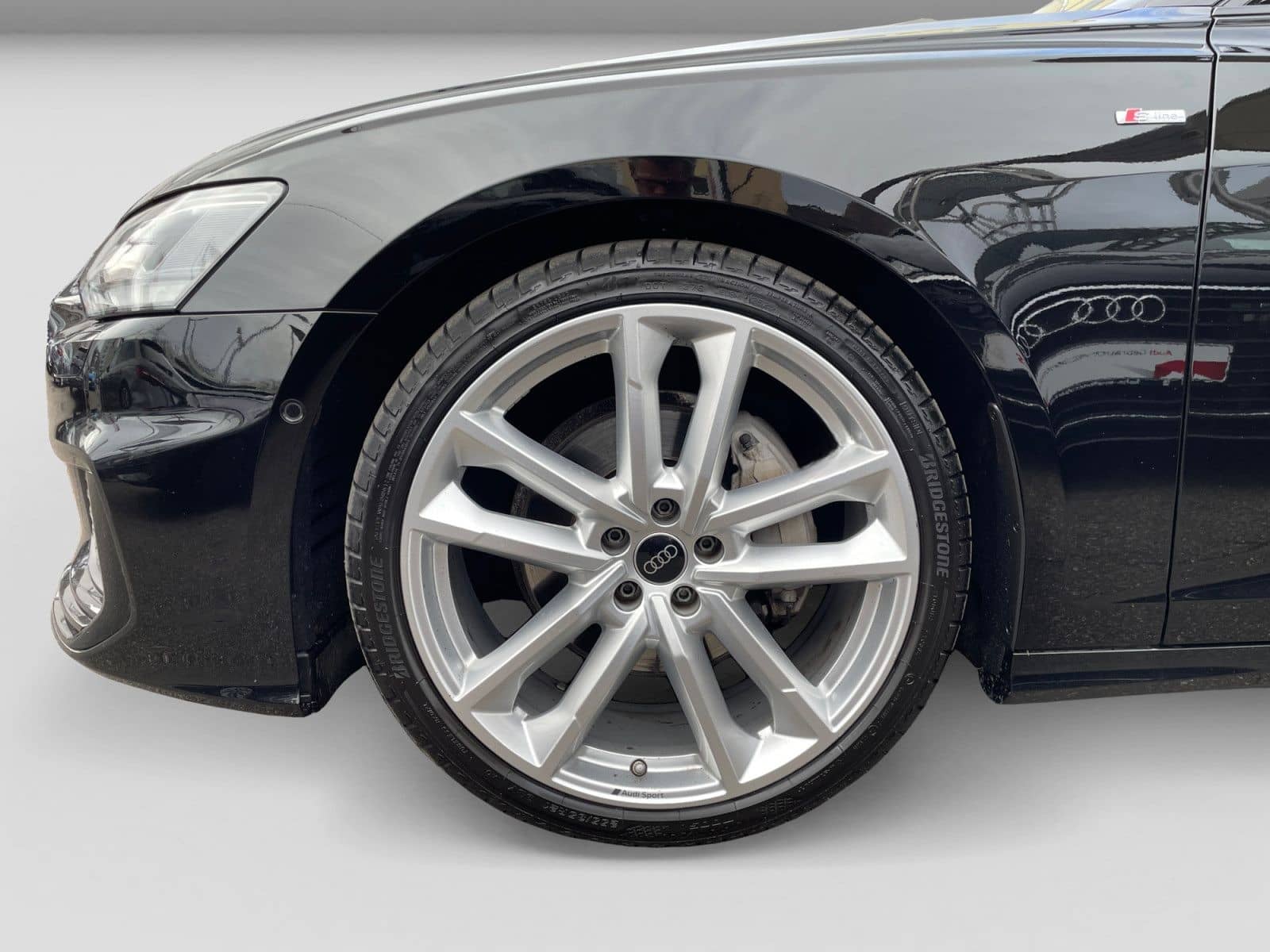 Audi A6 Avant 45 TDI quattro S-trnc S-line AHK 360° foto 5