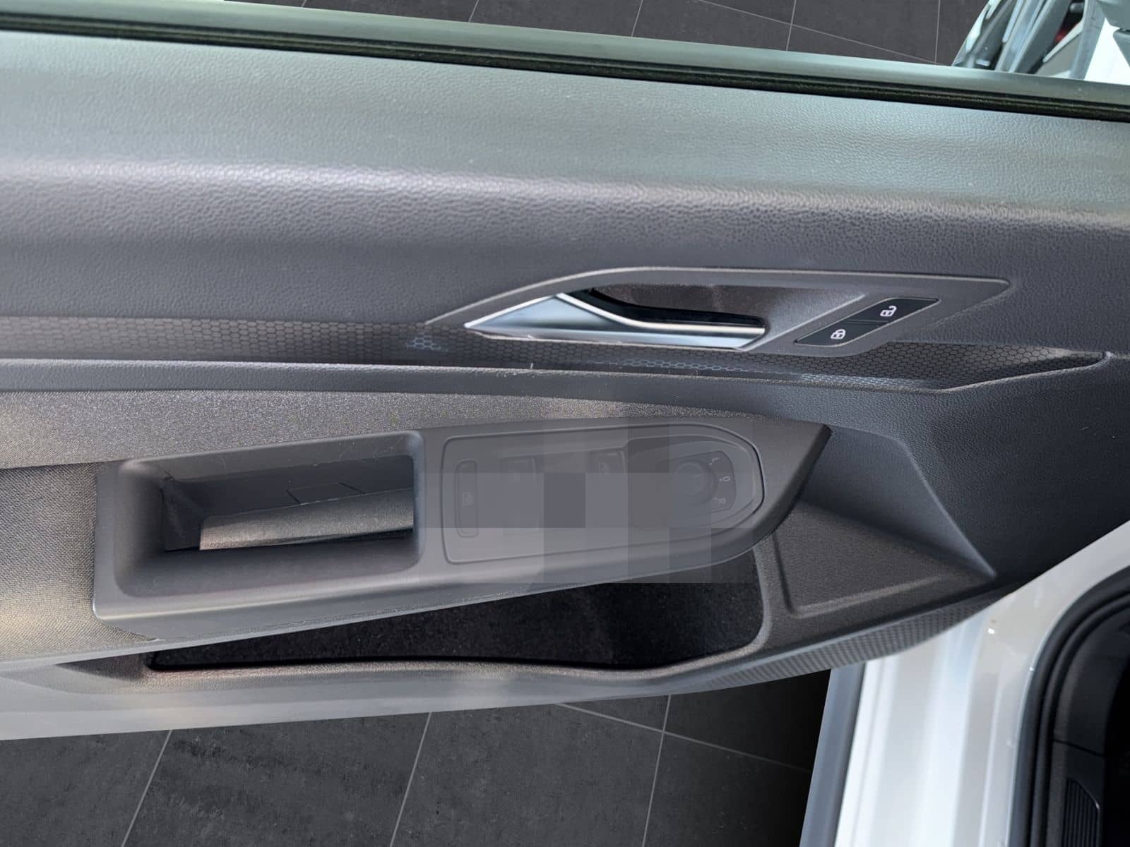 Volkswagen Golf VIII GTI Clubsport 2.0TSI DSG *LED+*DC Pro* foto 11