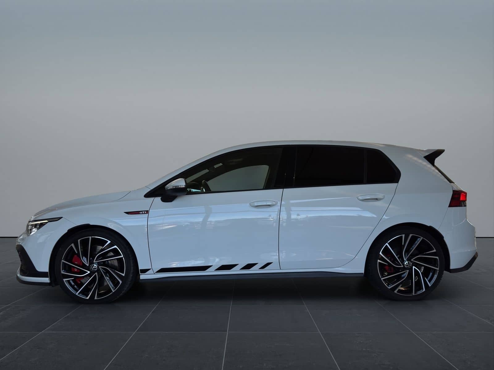 Volkswagen Golf VIII GTI Clubsport 2.0TSI DSG *LED+*DC Pro* foto 4