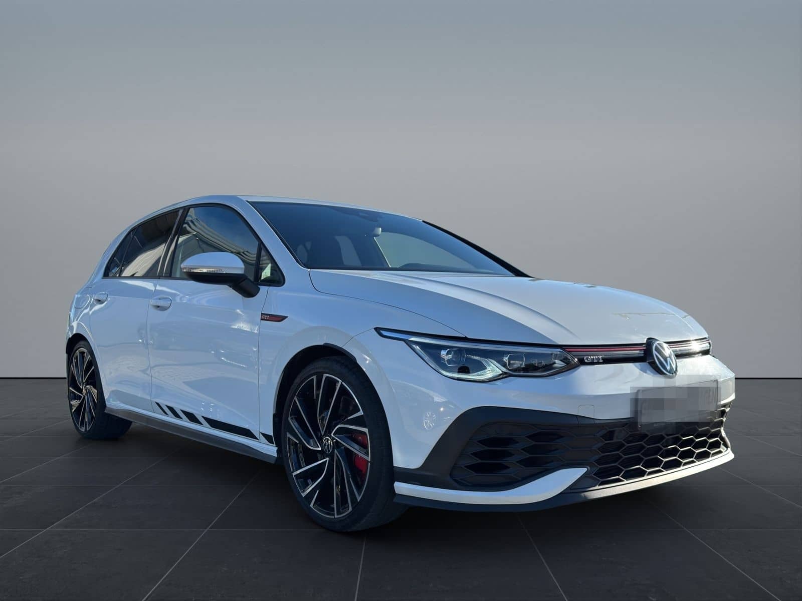 Volkswagen Golf VIII GTI Clubsport 2.0TSI DSG *LED+*DC Pro* foto 9