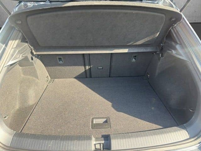 Volkswagen T-Roc 1.0 TSI 110 PS *R-LINE*LED NAVI KAMERA foto 16