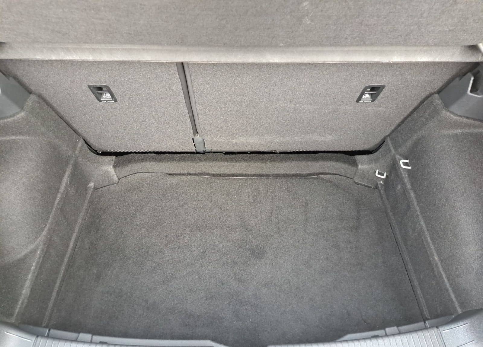 Volkswagen T-Cross 1.0 TSI 3,99% APP 5J-GARAN LED GJ-REIF P foto 13