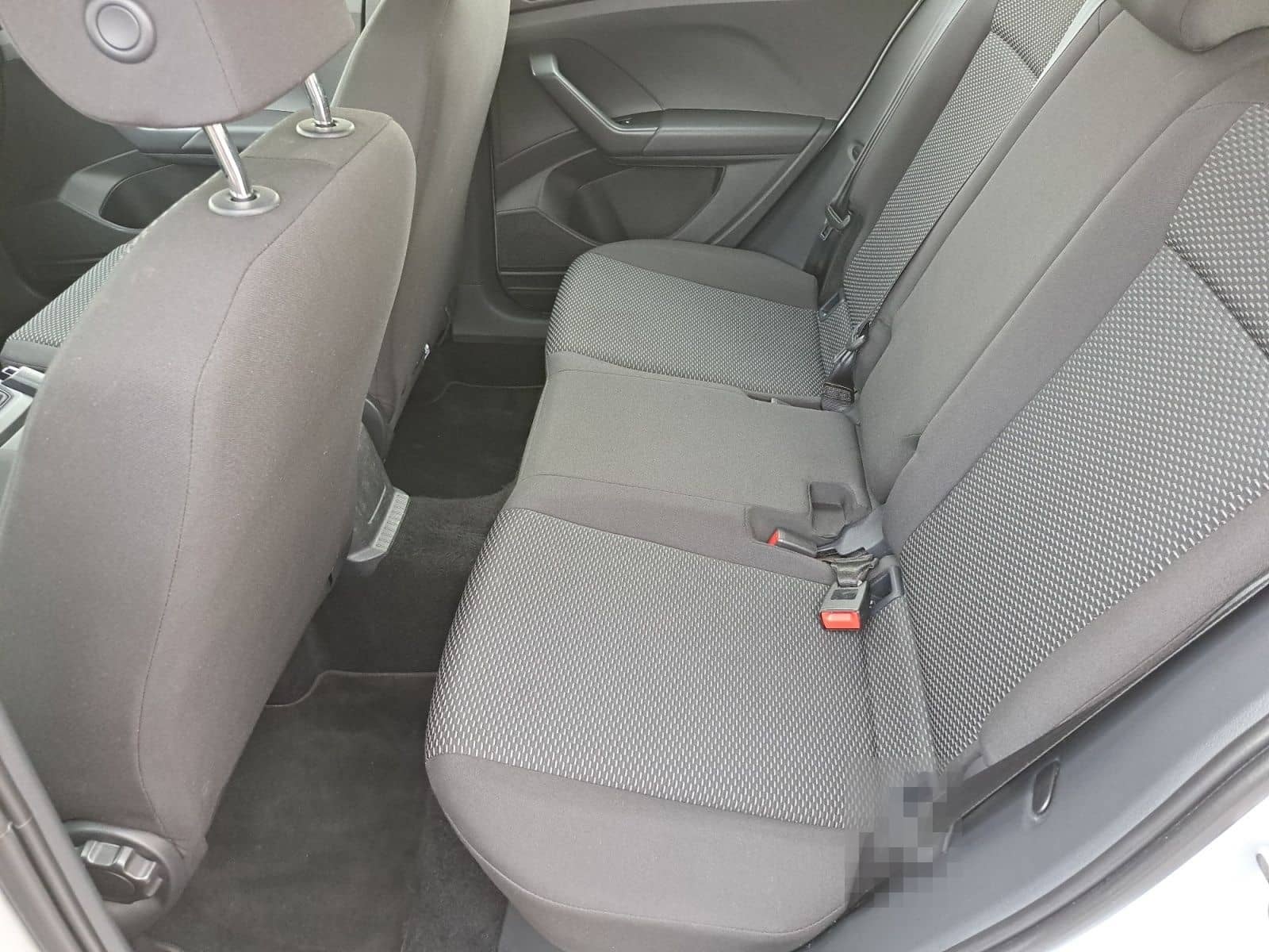 Volkswagen T-Cross 1.0 TSI 3,99% APP 5J-GARAN LED GJ-REIF P foto 14