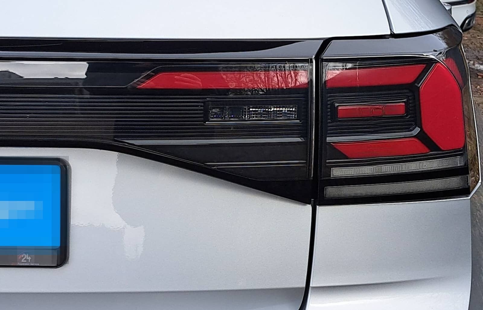 Volkswagen T-Cross 1.0 TSI 3,99% APP 5J-GARAN LED GJ-REIF P foto 25