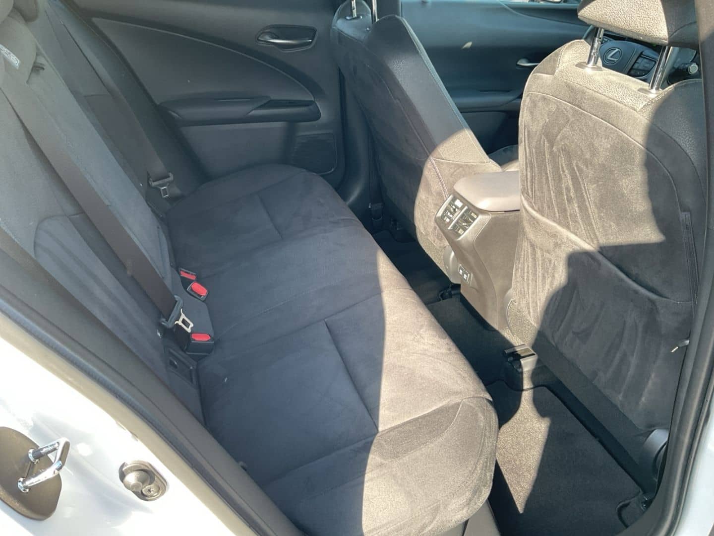 Lexus UX 250h Amazing Edition *Bi-LED*SHZ*CAM*CarPlay* foto 18