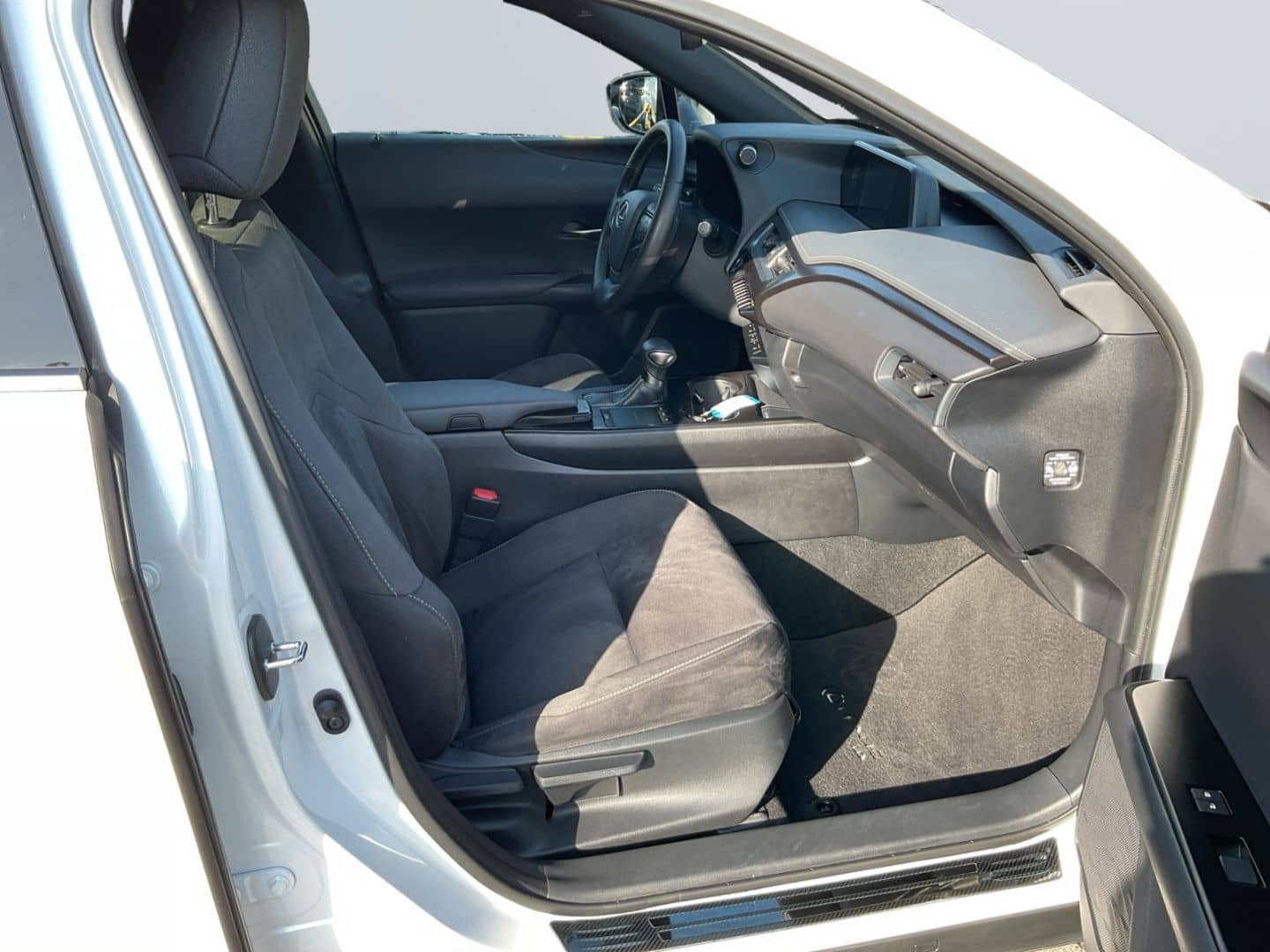 Lexus UX 250h Amazing Edition *Bi-LED*SHZ*CAM*CarPlay* foto 19