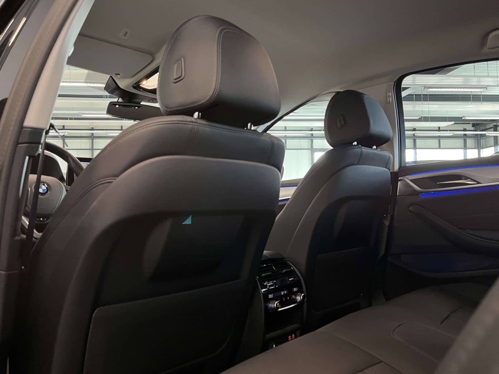 BMW 520d ACC 360°KAM RFK NAVI Standh. LED PDC V+H foto 12