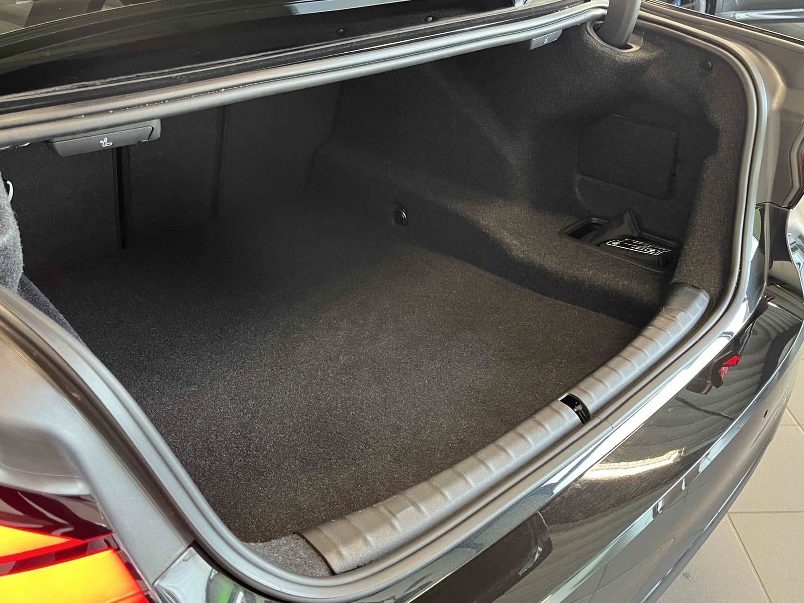 BMW 520d ACC 360°KAM RFK NAVI Standh. LED PDC V+H foto 15