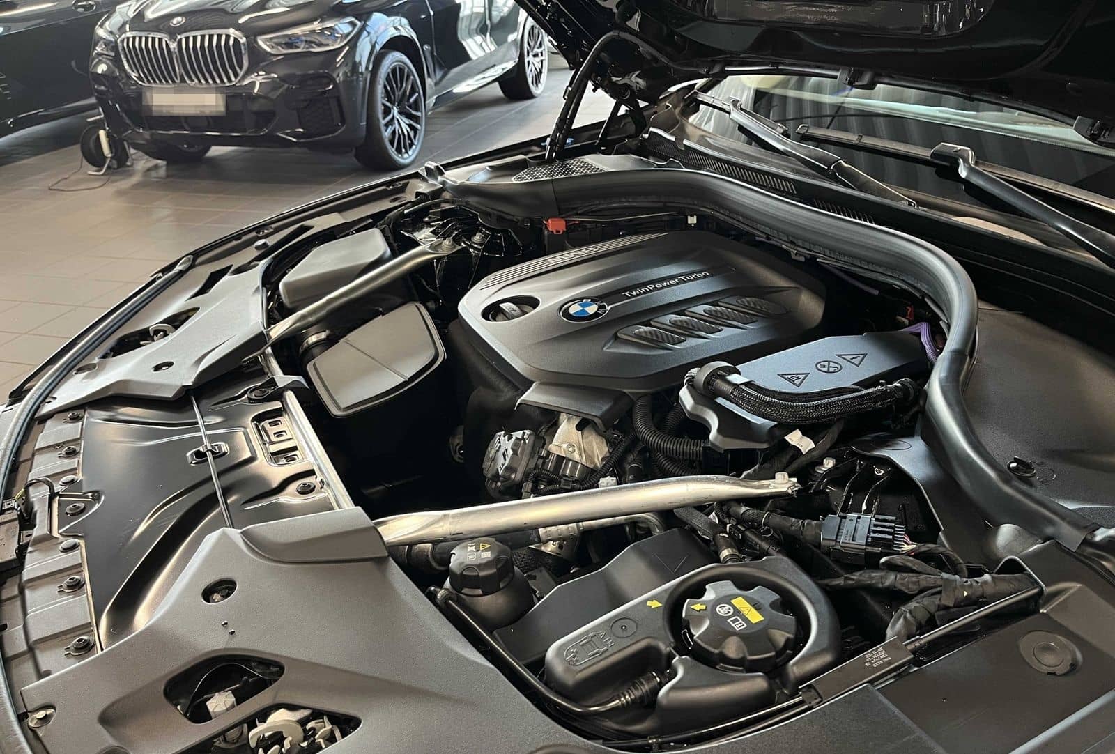 BMW 520d ACC 360°KAM RFK NAVI Standh. LED PDC V+H foto 24