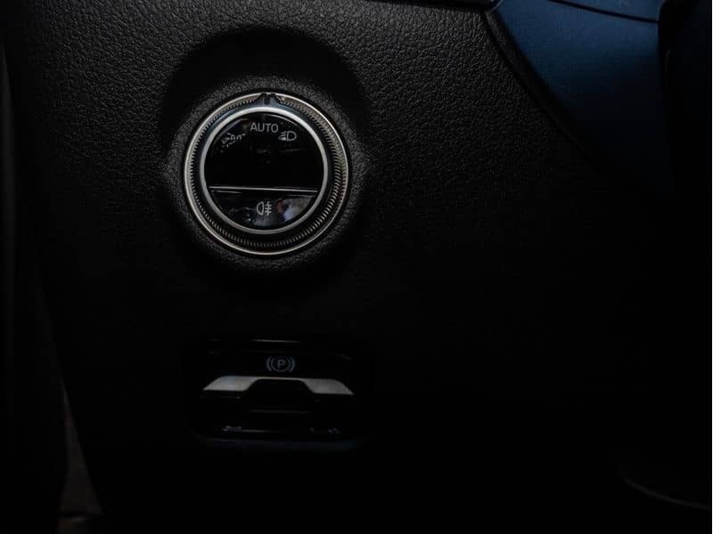 Mercedes-Benz C 200 d T Avantgarde/LED/Cam/Totw/Winter/EASY-P foto 22