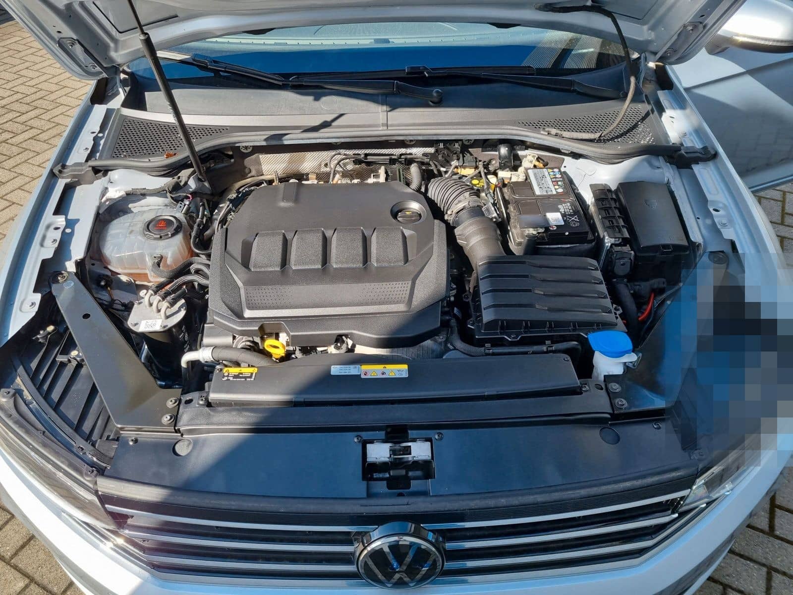 Volkswagen Passat Variant 2.0 TDI DSG Business AHK KAMERA foto 19