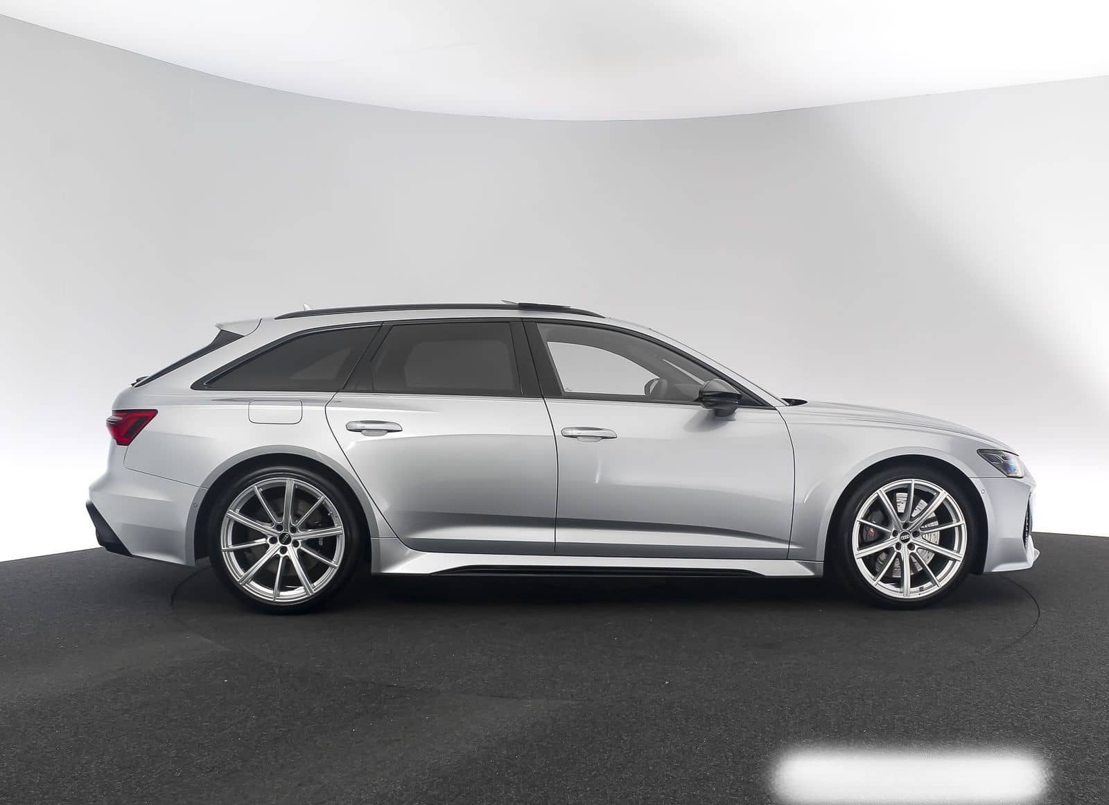 Audi RS6 Avant Dynamik/Pano/StdHzg/B&O/Laser foto 7