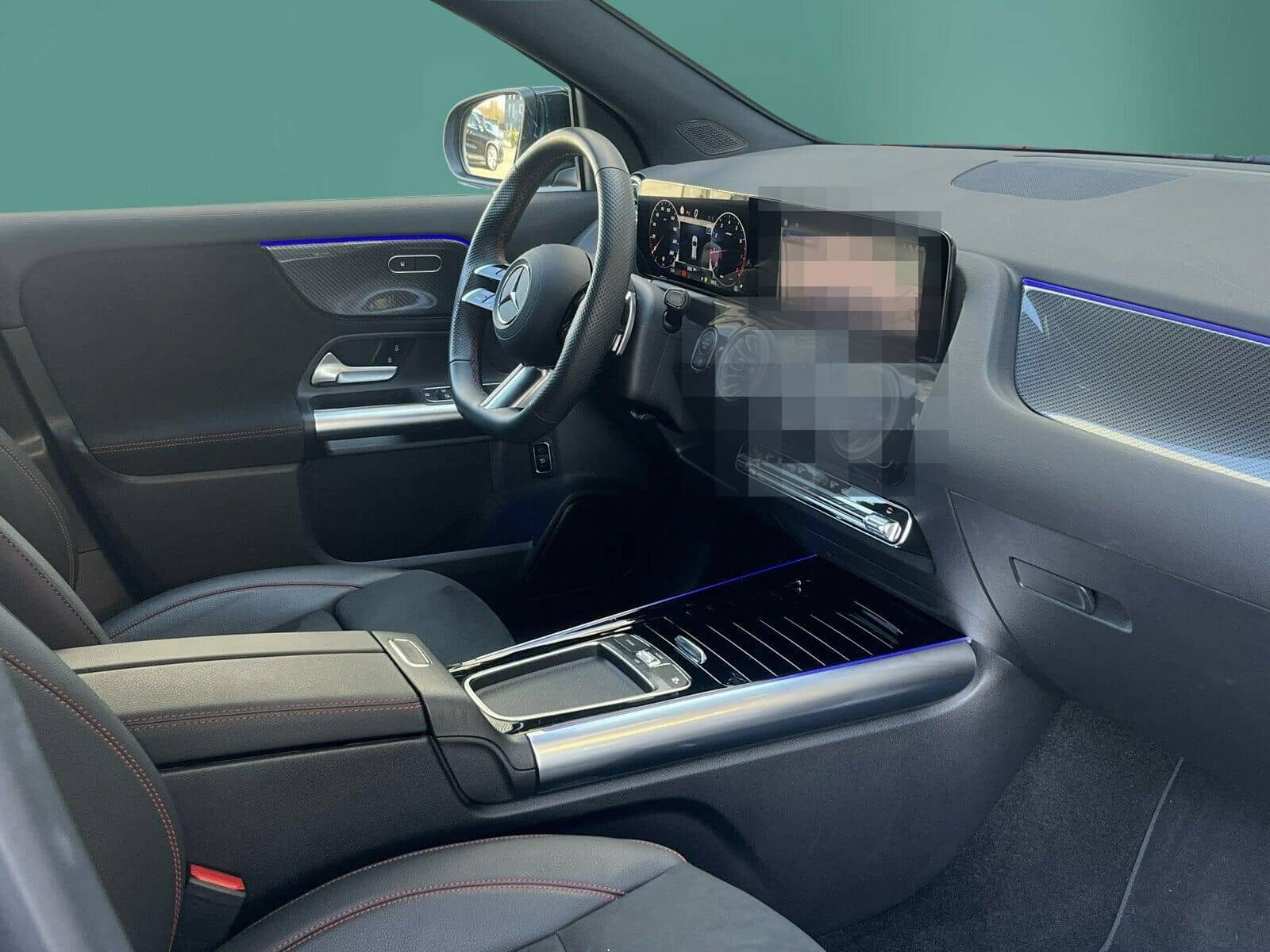 Mercedes-Benz GLA 180 AMG+VOR.-DISTRO+KAM+SOUND+KEYL+EASYP+TWA foto 13