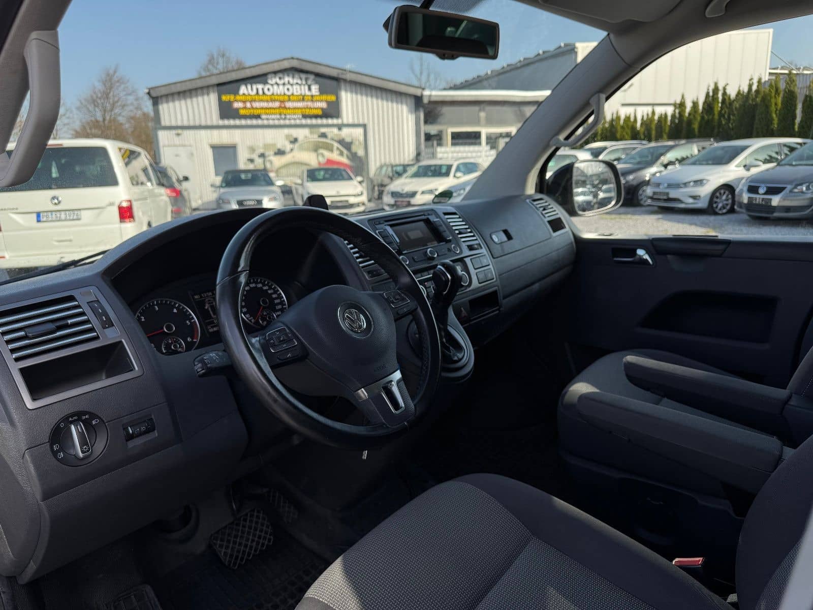 Volkswagen T5 Caravelle Lang 8Sitze /wenigKM/DSG/Garantie foto 6