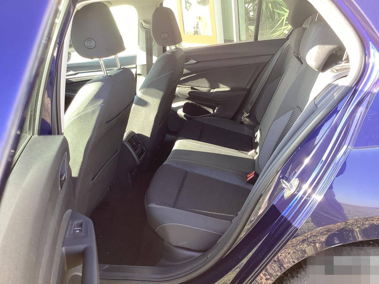 Volkswagen Golf VIII 1.5 TSI Active Standheizung HeadUp LED foto 15