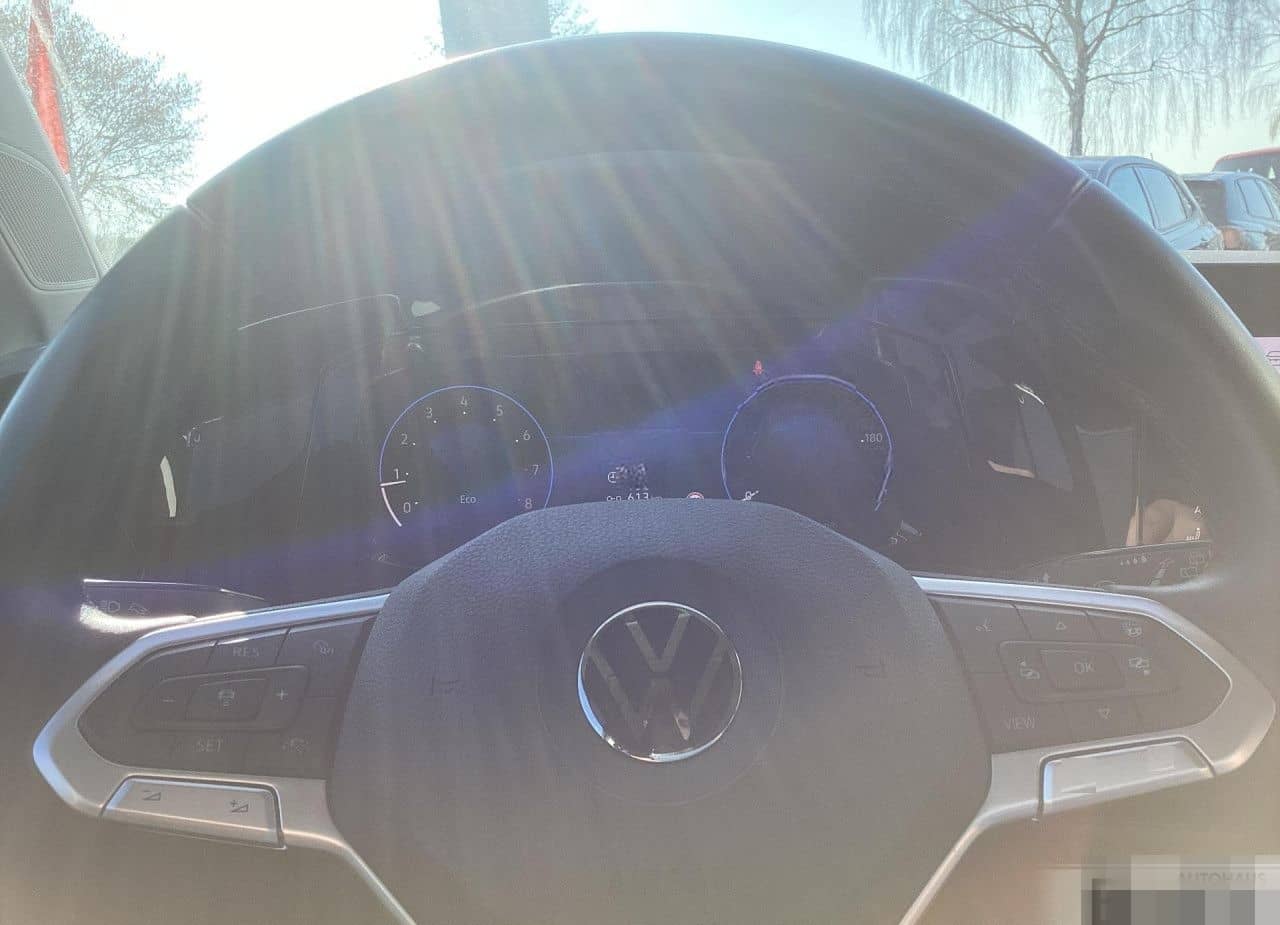 Volkswagen Golf VIII 1.5 TSI Active Standheizung HeadUp LED foto 17