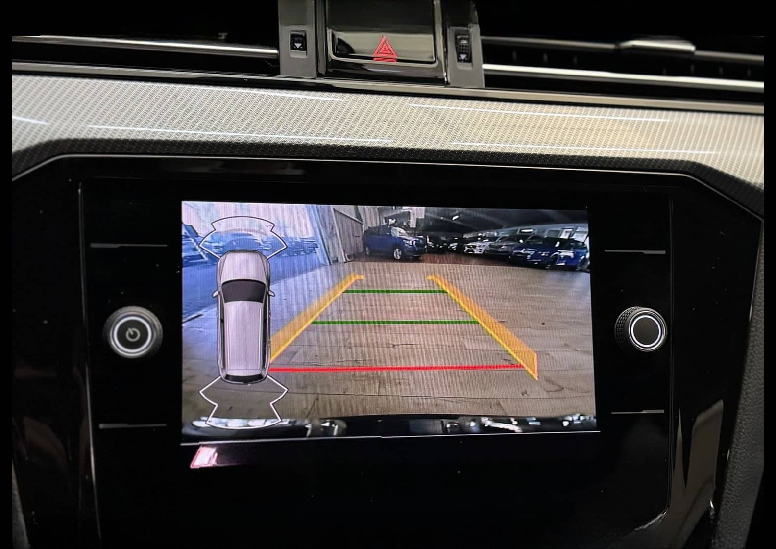 Volkswagen Passat Variant R-Line 1.5 TSI DSG Kamera/Navi/17 foto 18