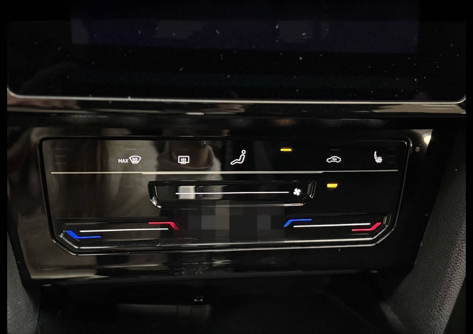 Volkswagen Passat Variant R-Line 1.5 TSI DSG Kamera/Navi/17 foto 22