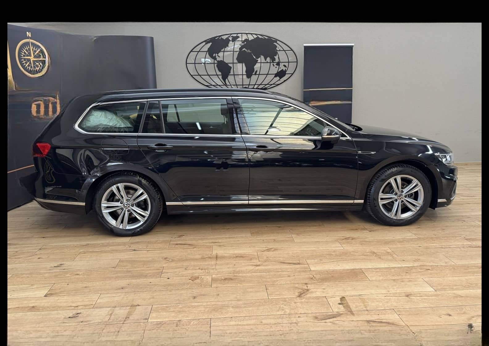 Volkswagen Passat Variant R-Line 1.5 TSI DSG Kamera/Navi/17 foto 5