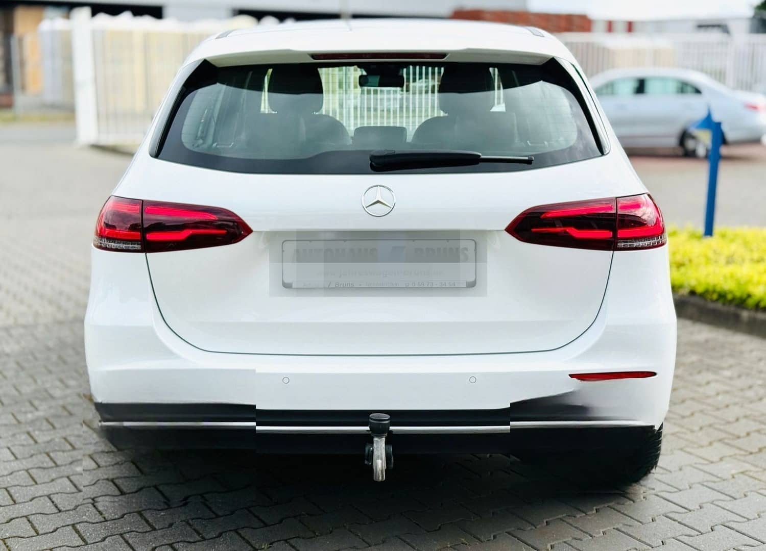 Mercedes-Benz B 180 d PROGRESSIVE, Autom. ,AHK, Tot, LED, Navi foto 5