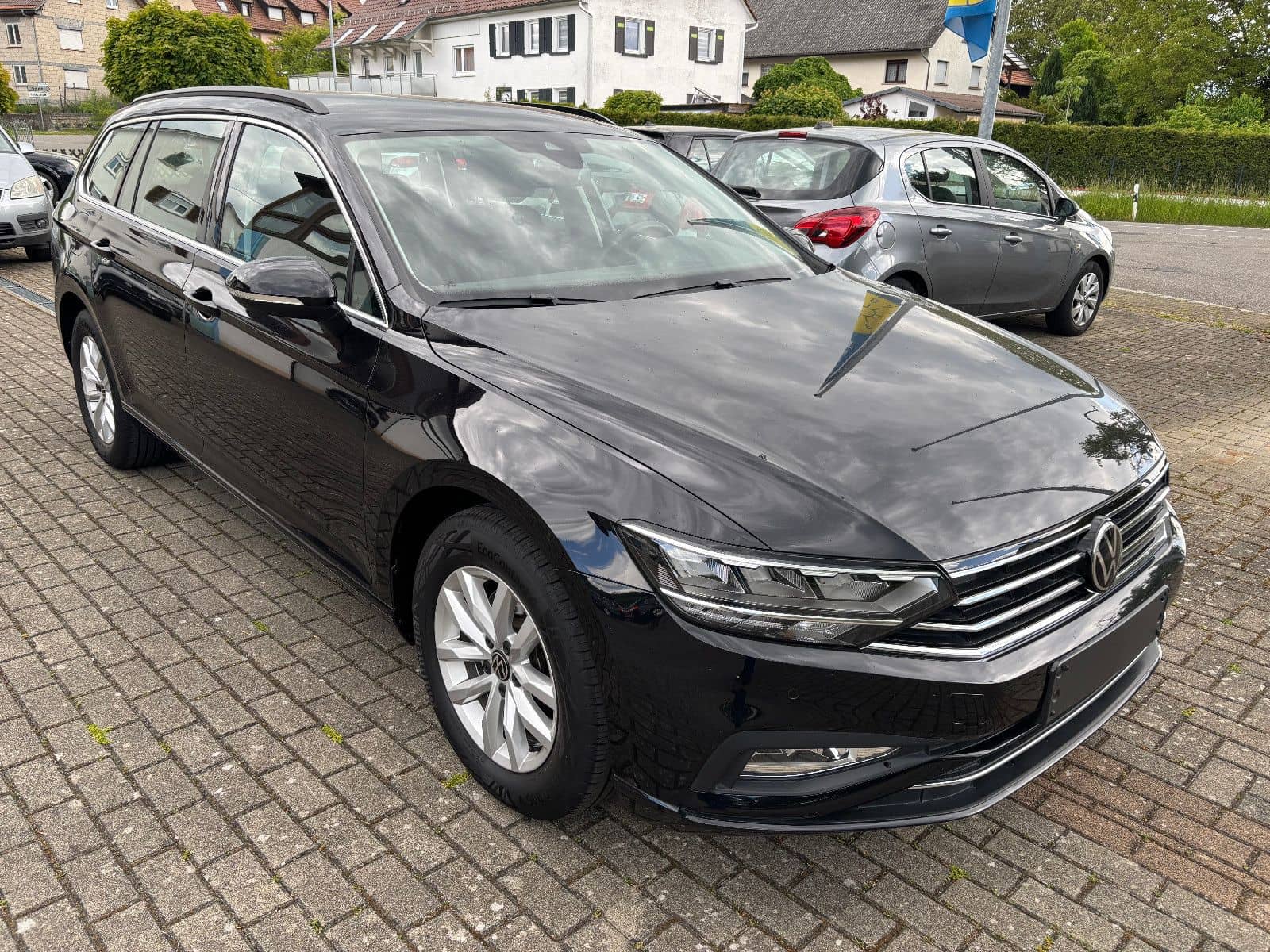 Volkswagen Passat Variant 2.0TDI Business Navi Kamera AHK foto 1