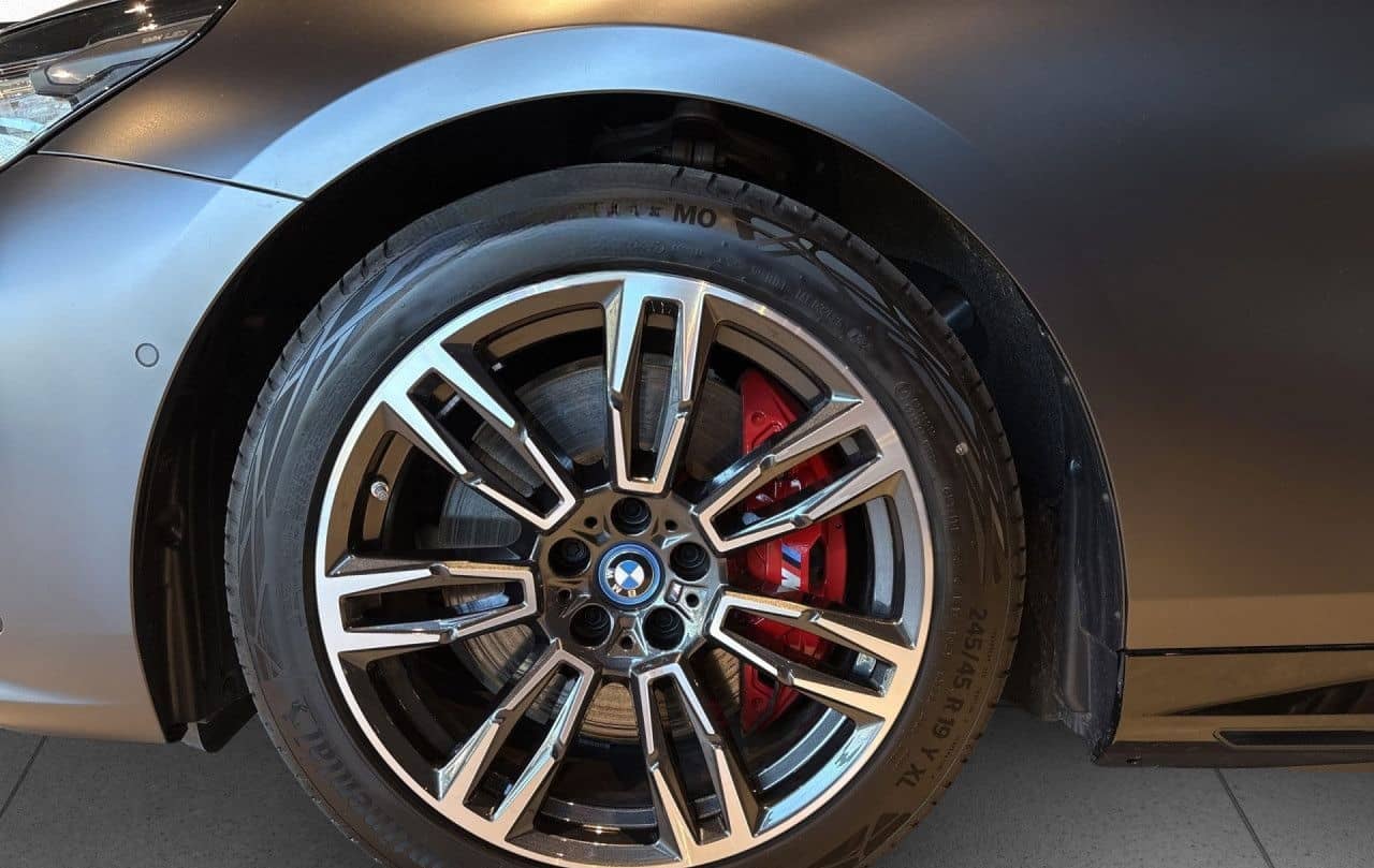 BMW i5 M60 xDr Lim M SPORT PRO AdLED,Pano,360°,H/K foto 18