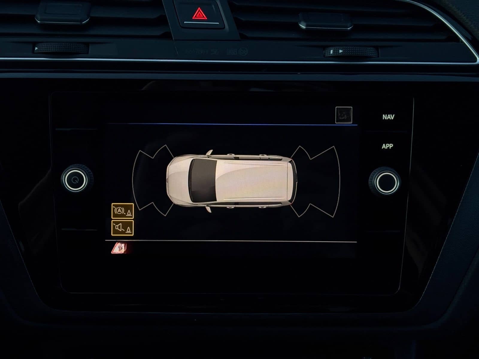 Volkswagen Touran 2.0 TDI DSG*R-LINE*STDHZ*ACC*SHZ*NAVI* foto 15