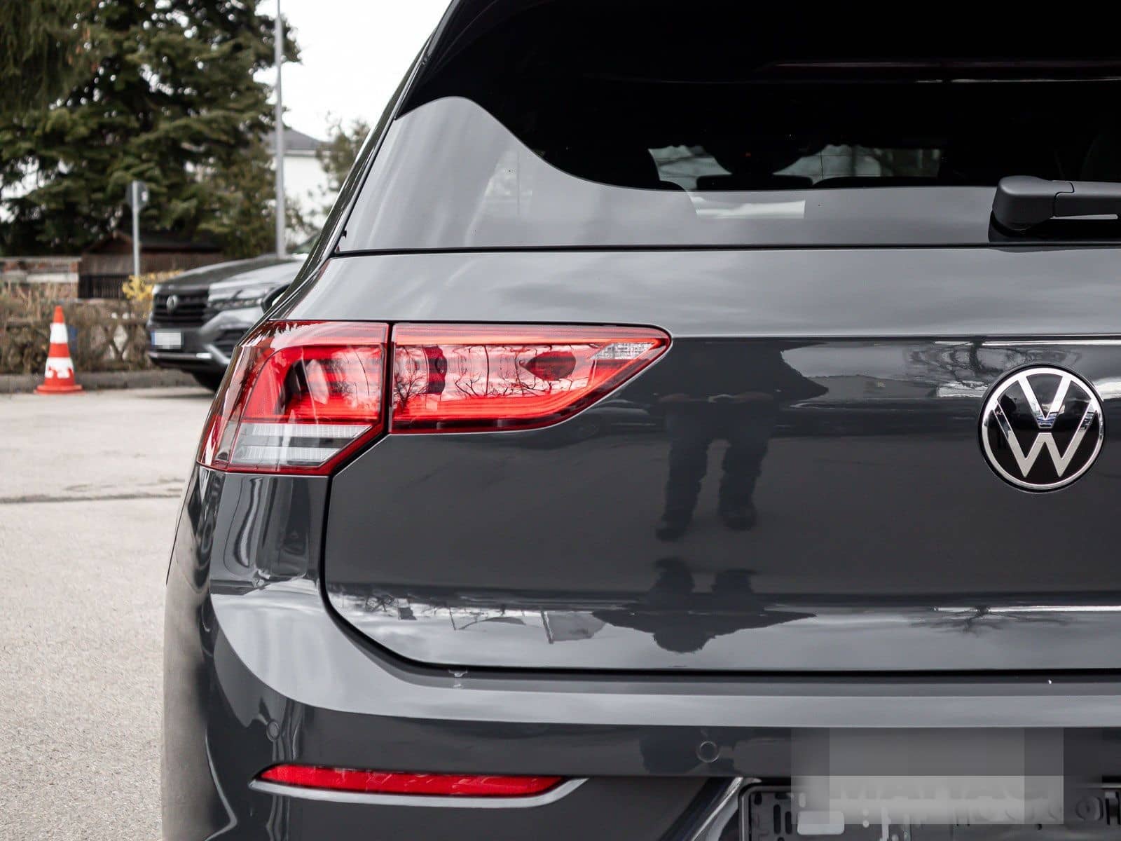 Volkswagen Golf VIII GTI Clubsport 2.0 TSI LED+ Navi ParkPi foto 11